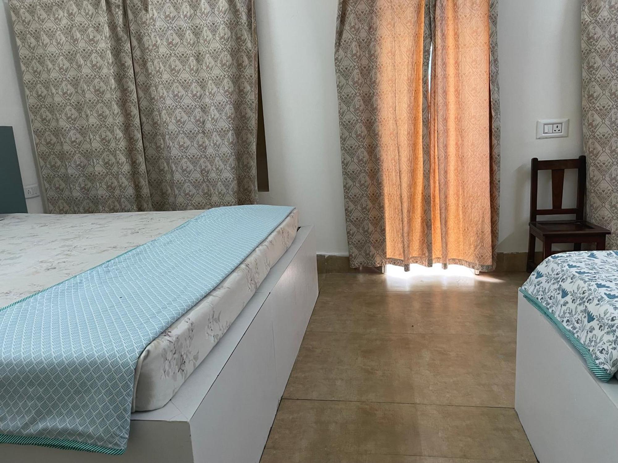 Atithya Apartment Удайпур Екстериор снимка